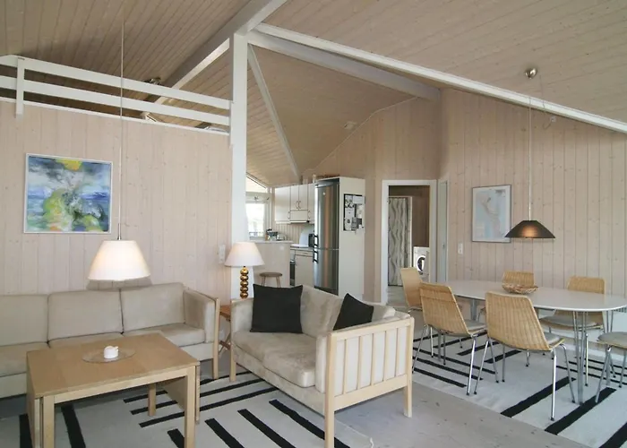 Fransiske - 800m From The Sea By Interhome